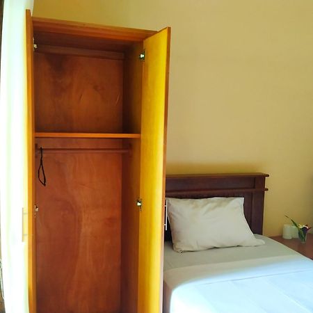 Asih Homestay Pemuteran Exteriör bild