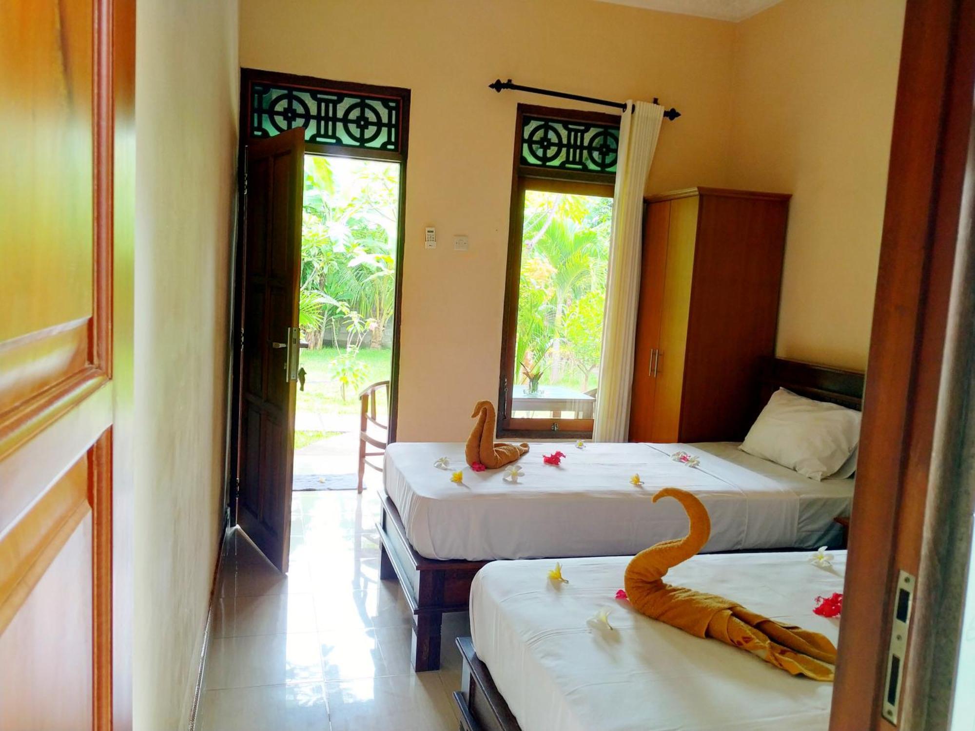 Asih Homestay Pemuteran Exteriör bild