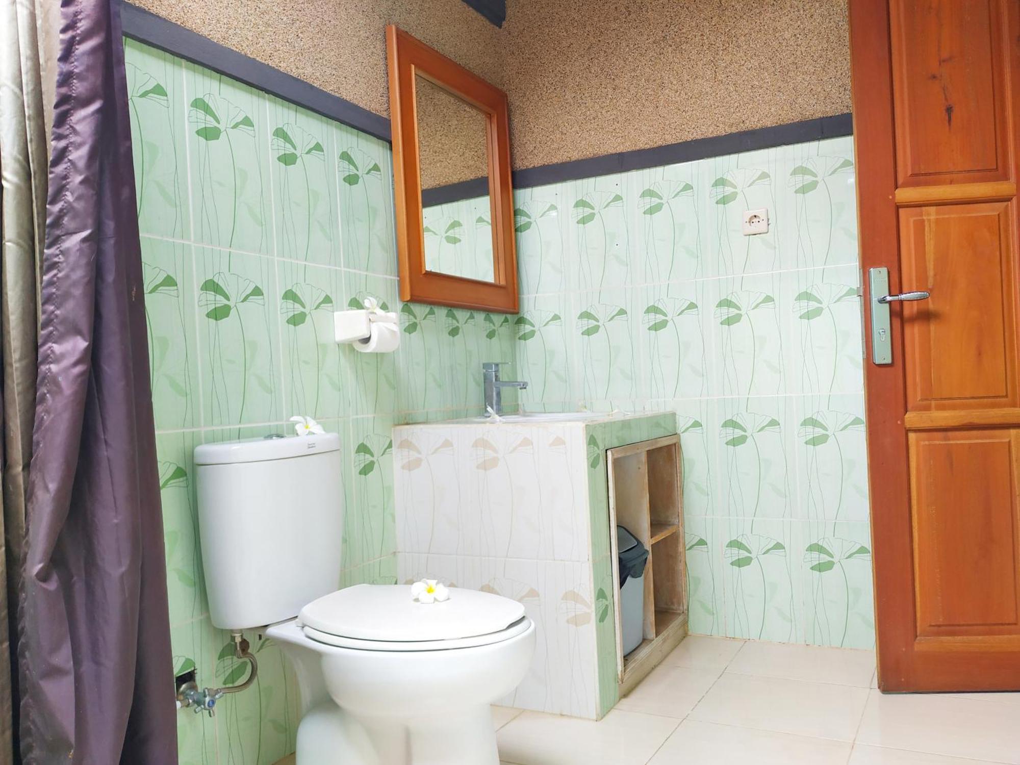Asih Homestay Pemuteran Exteriör bild